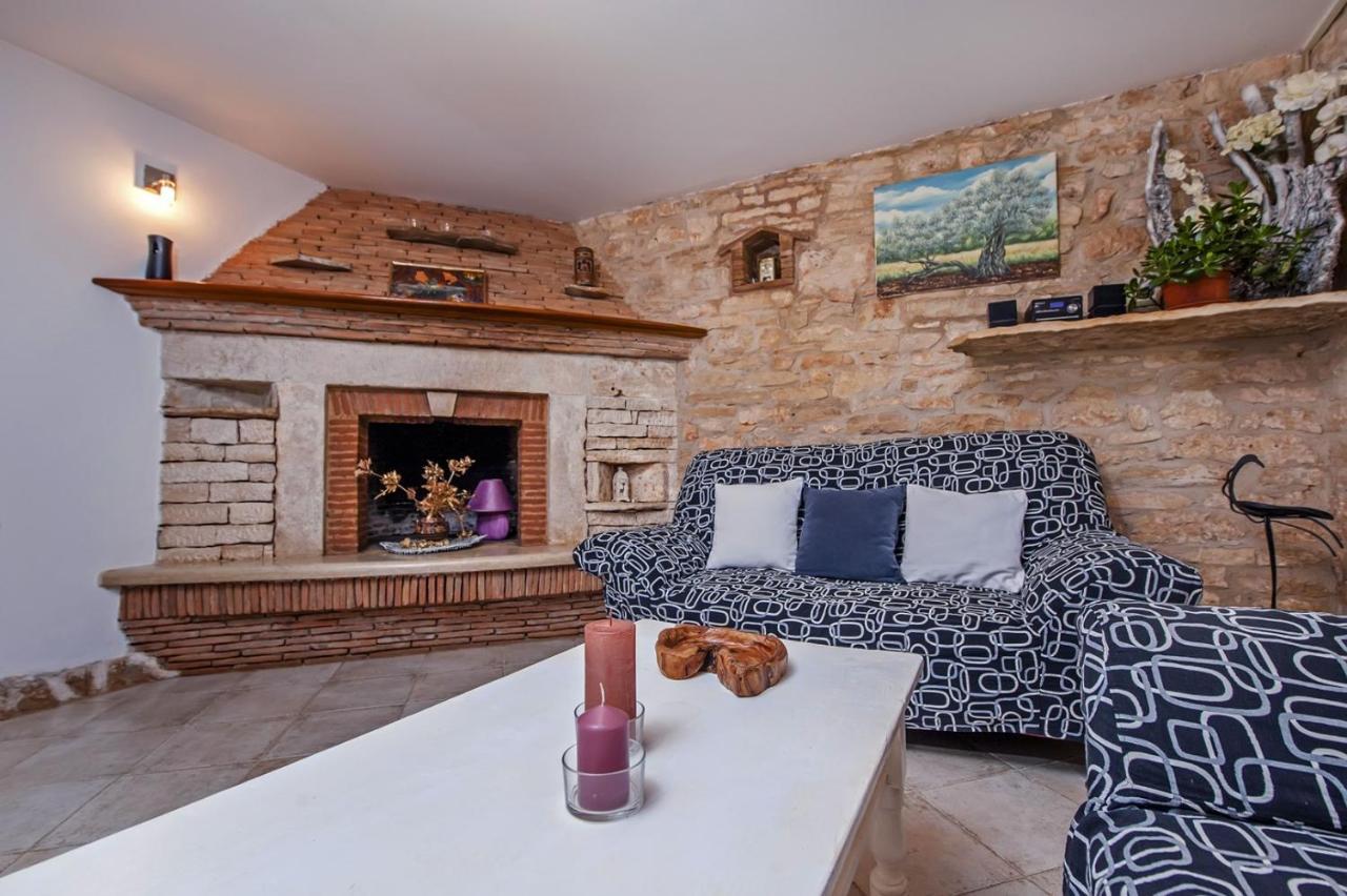 Holiday Apartment Daria 20 Rovinj Exterior photo