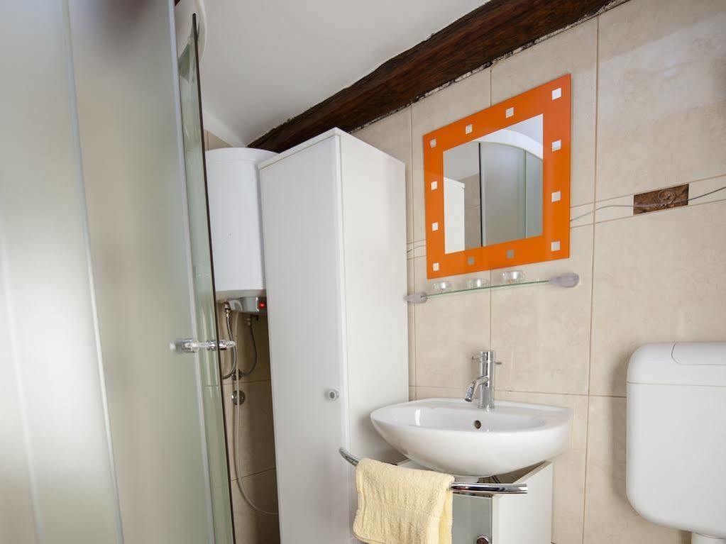 Holiday Apartment Daria 20 Rovinj Exterior photo